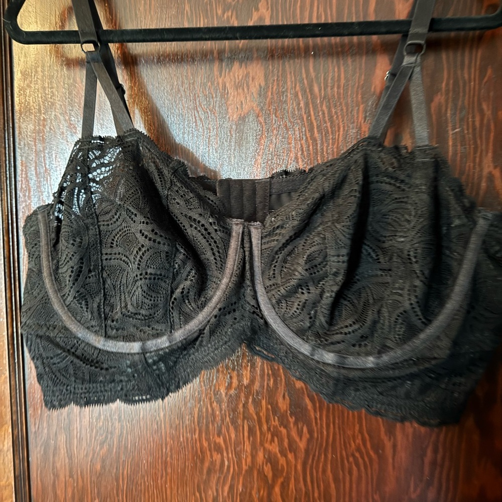NWT Torrid Black Unlined Balconette Bra Size 3